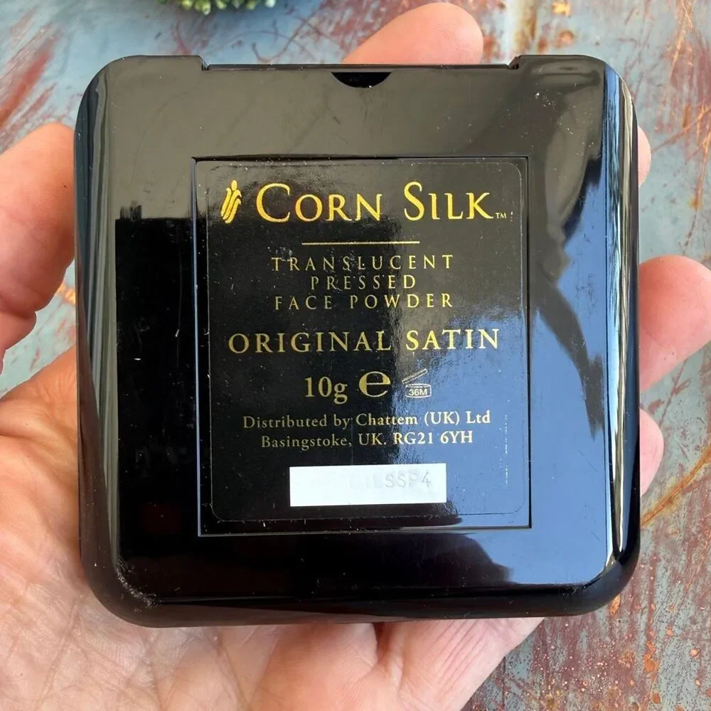 Vintage Corn Silk Translucent Pressed Face Powder Original Satin Walnut Formula